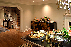 HOLIDAYS WITH KWANCHAI